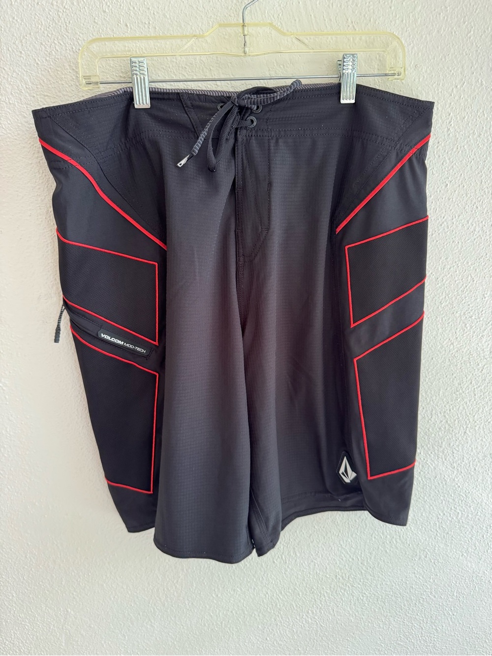 Volcom Black Board Shorts with Red Trim size 34